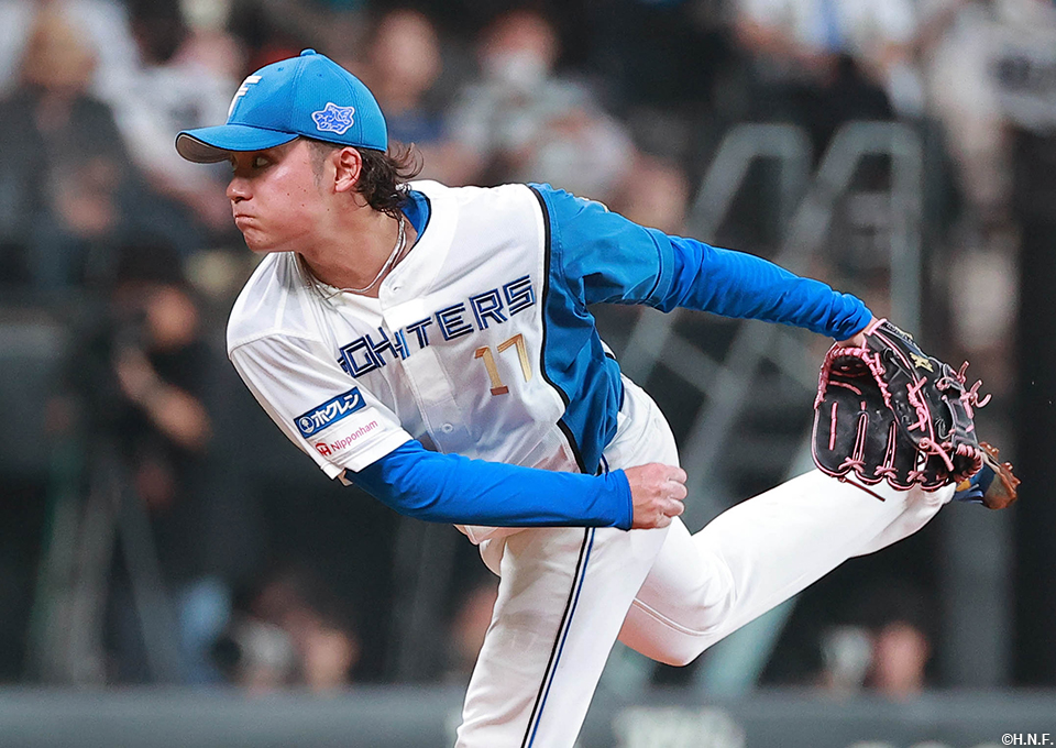 先発の伊藤投手01