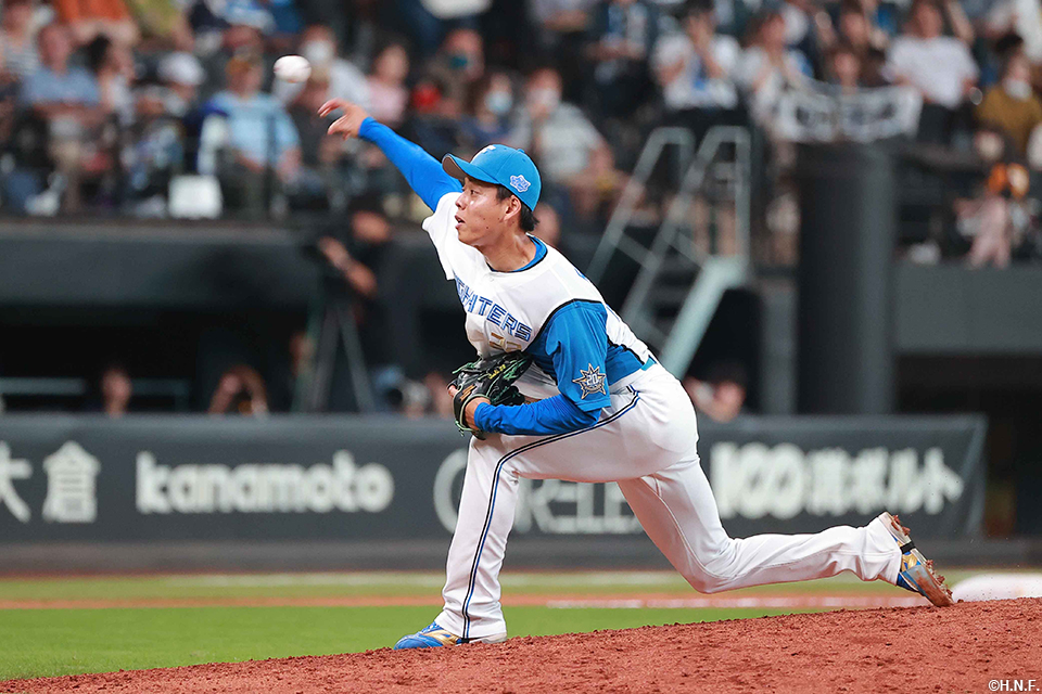 9回、六番手の杉浦投手