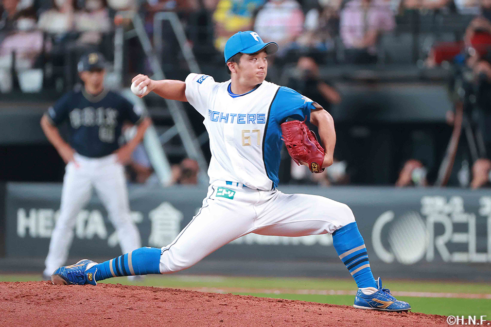 7回、四番手の山本拓投手