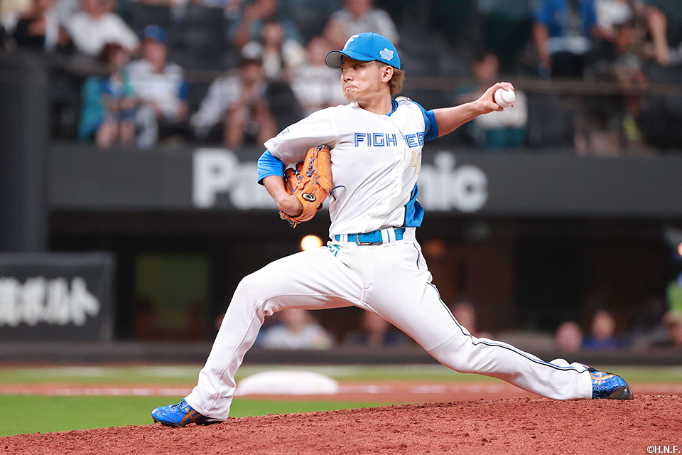 11回、五番手の福田俊投手