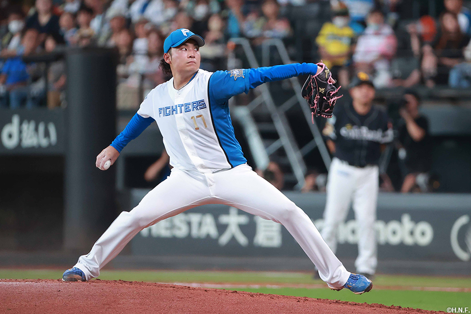 先発の伊藤投手01