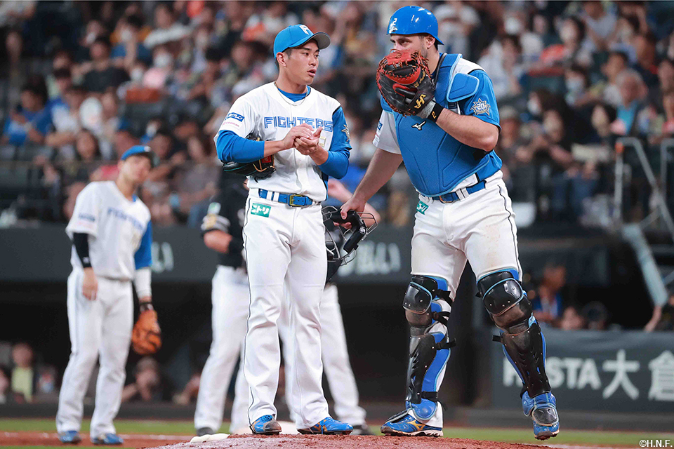 7回、四番手の宮内投手01