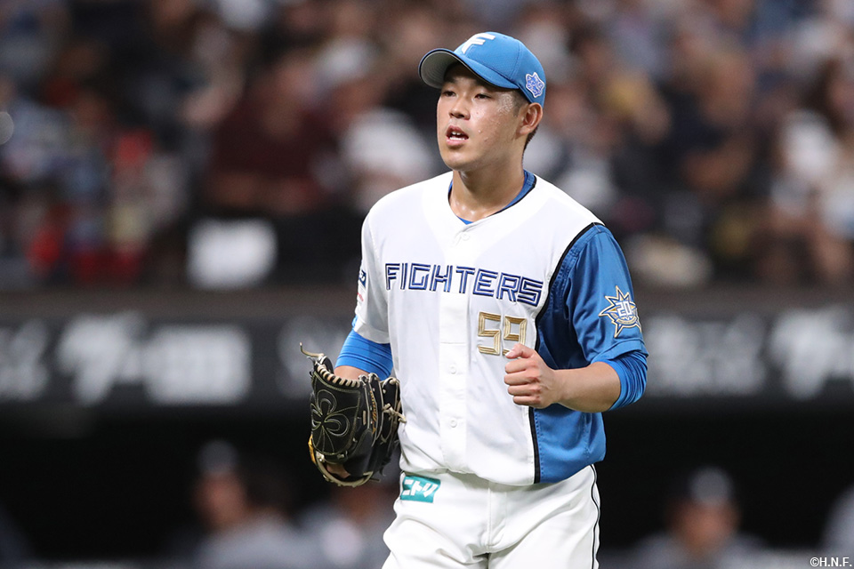 3回表のピンチを抑えた根本投手