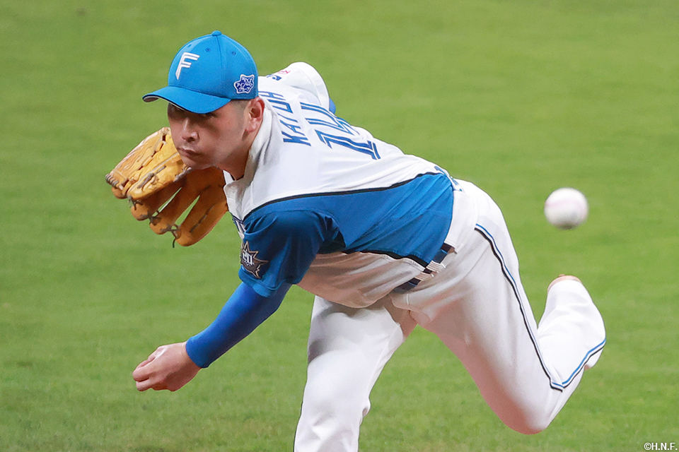 先発の加藤貴投手02