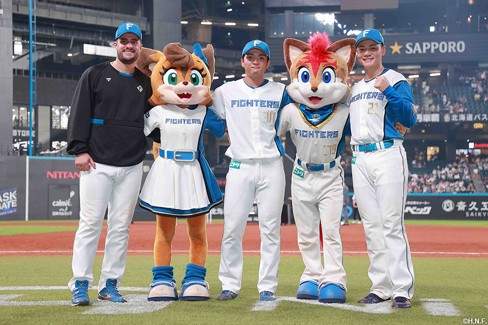 ヒーローの3選手04