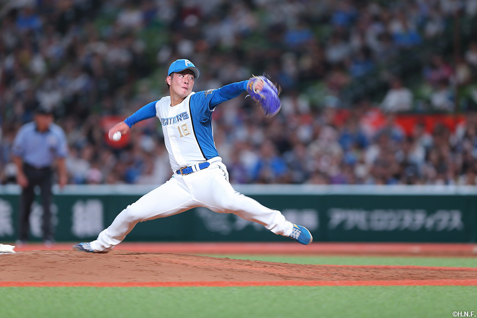 8回、三番手の吉田投手04