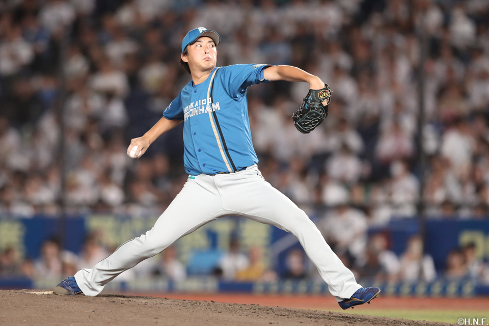 5回、四番手の石川投手