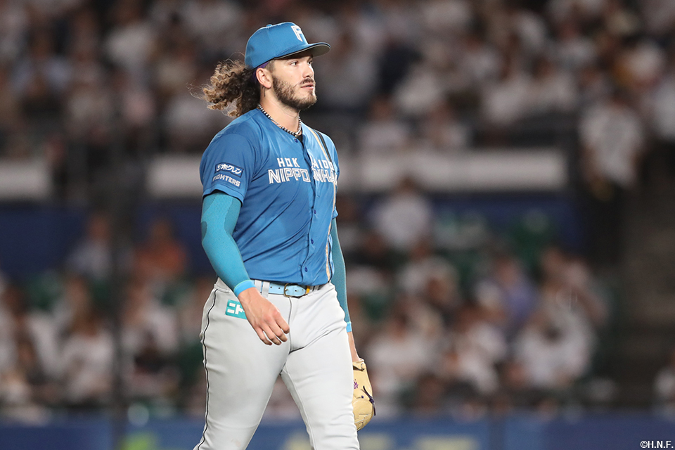 先発のポンセ投手02