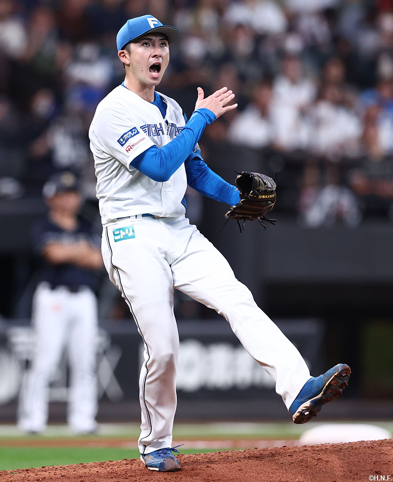 7回表を抑えた上沢投手