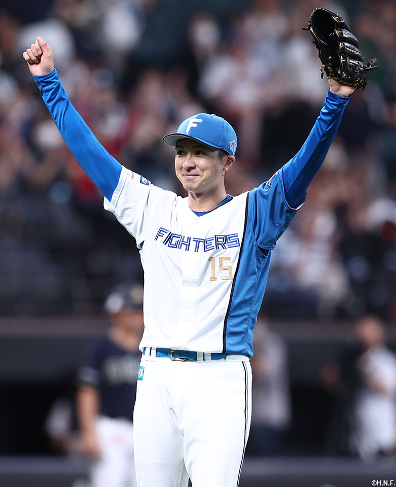 9回表を抑えた上沢投手