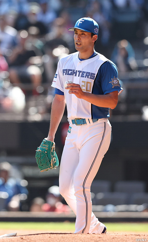 先発の上原投手03