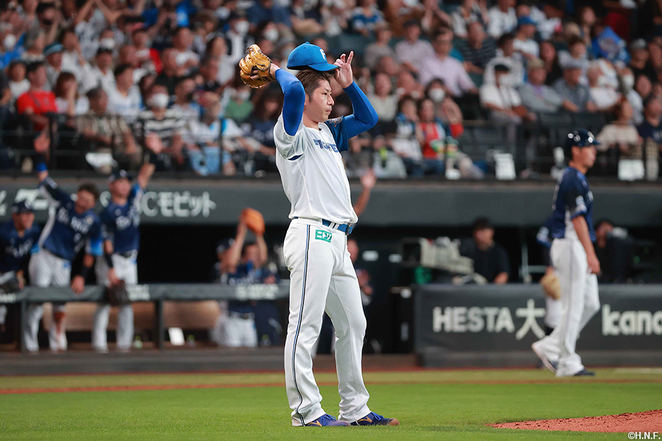 3回表、3ランをあびた加藤貴投手01