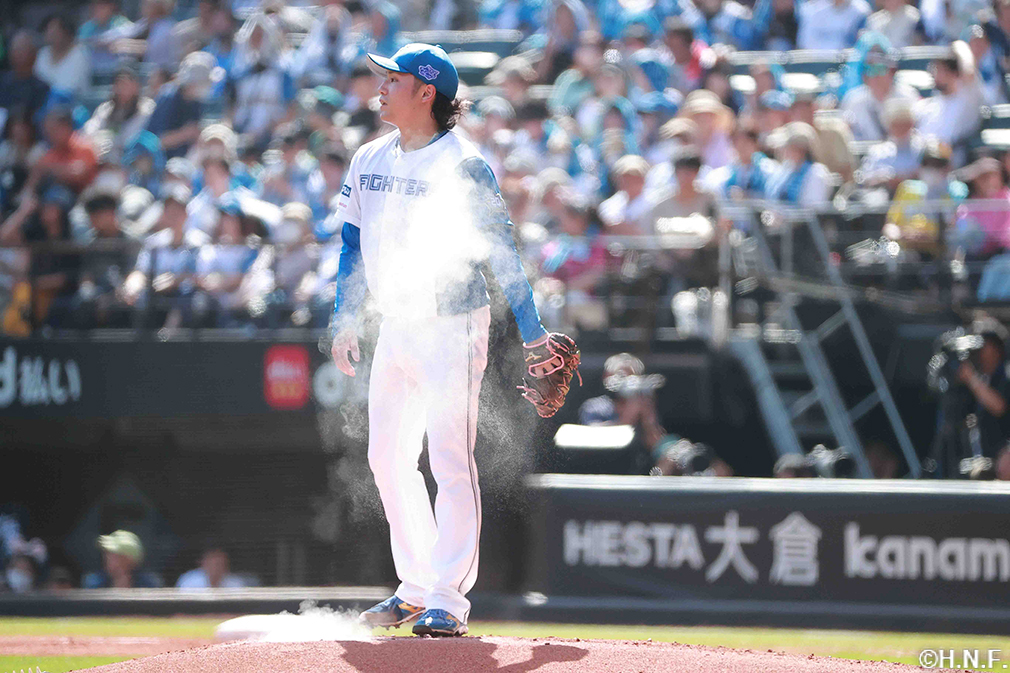 先発の伊藤投手06