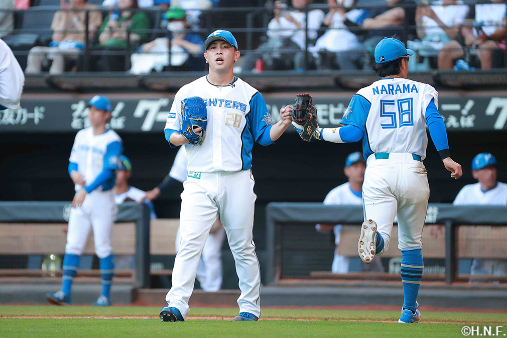 7回、五番手の河野投手