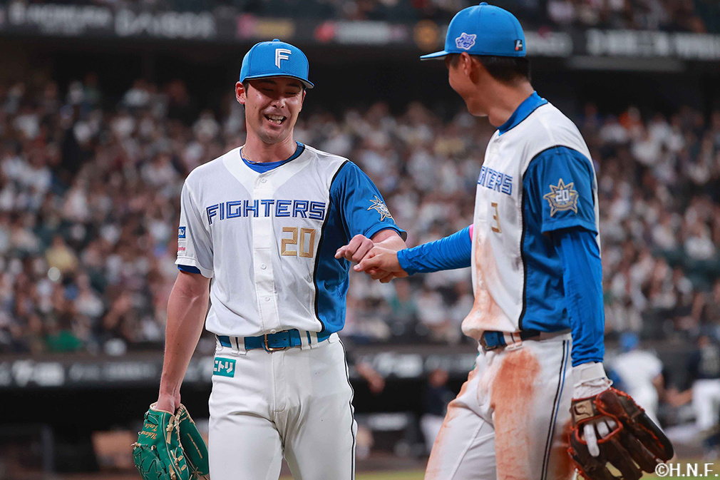 先発の上原投手03