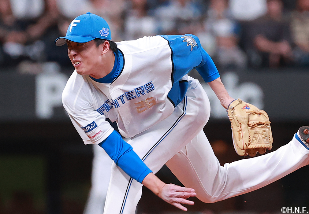 9回、三番手の田中正投手01