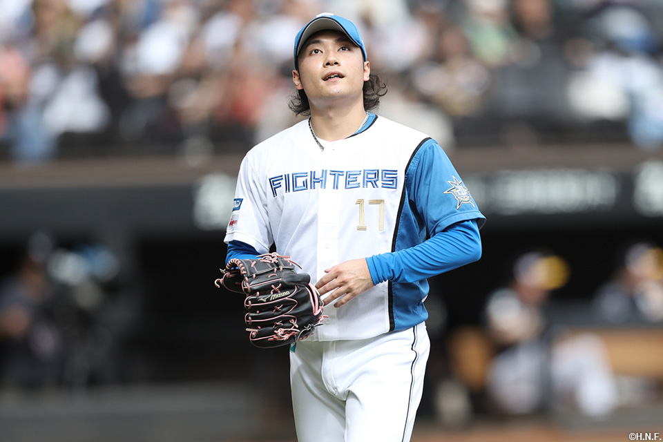 先発の伊藤投手02