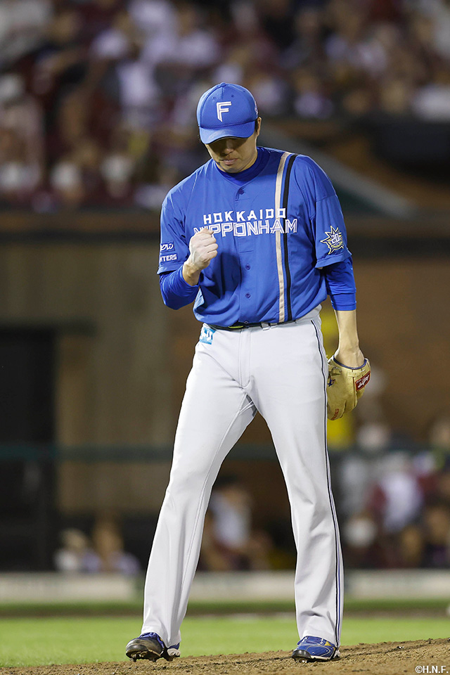 田中正投手が抑えてゲームセット01