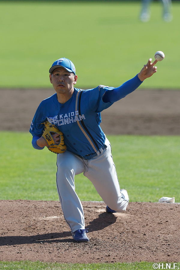 先発の加藤貴投手02