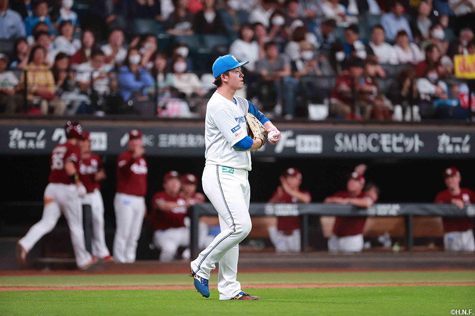 9回、三番手の北浦投手