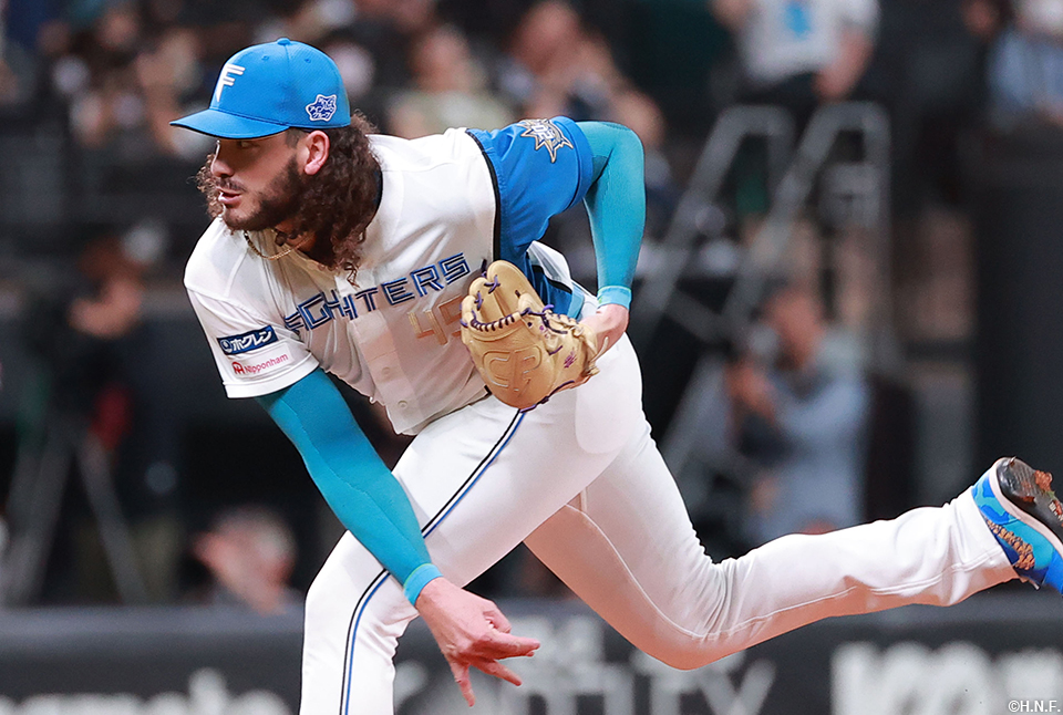 先発のポンセ投手01