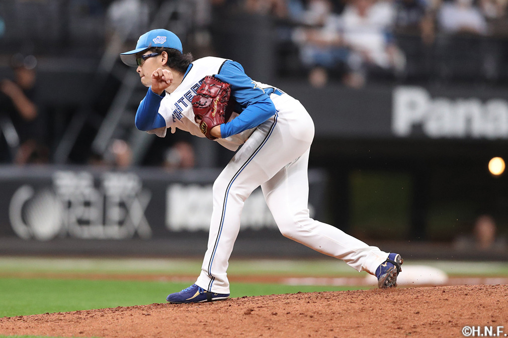 9回、五番手の鈴木投手