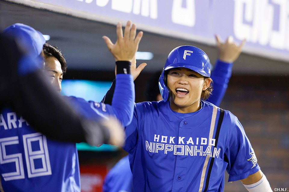 2回表、生還した田宮選手