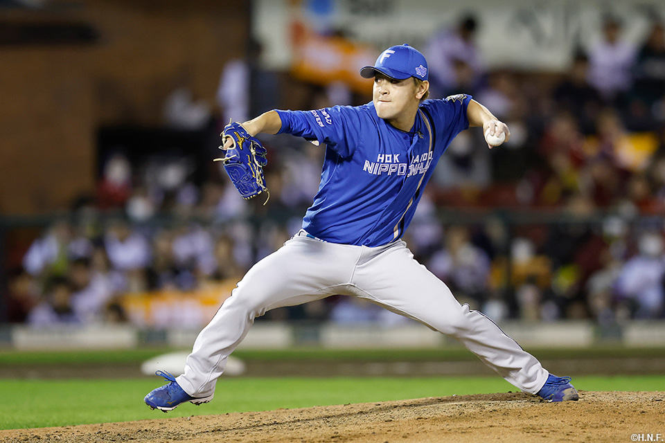 7回、四番手の河野投手