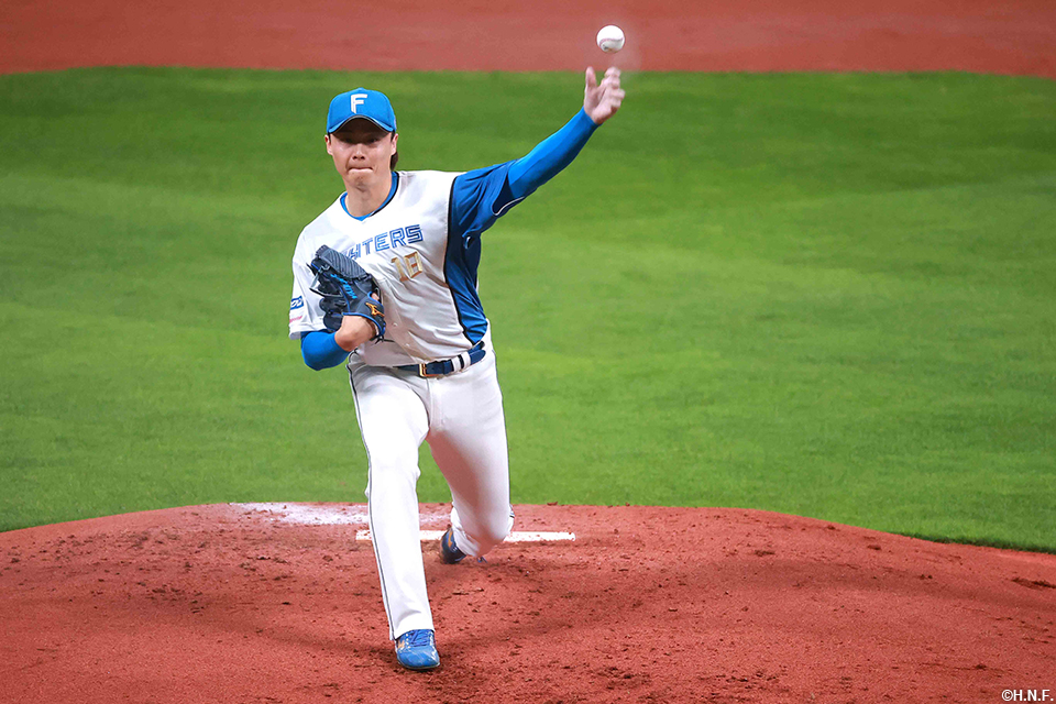 先発の山﨑福投手02