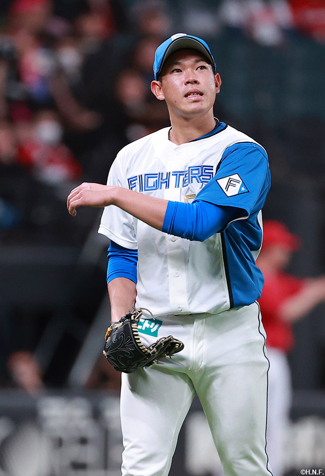 先発の根本投手02