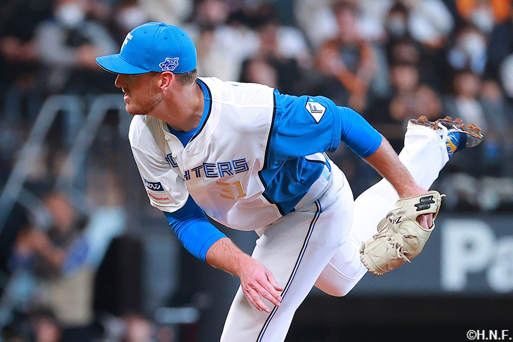 7回、二番手のマーフィー投手