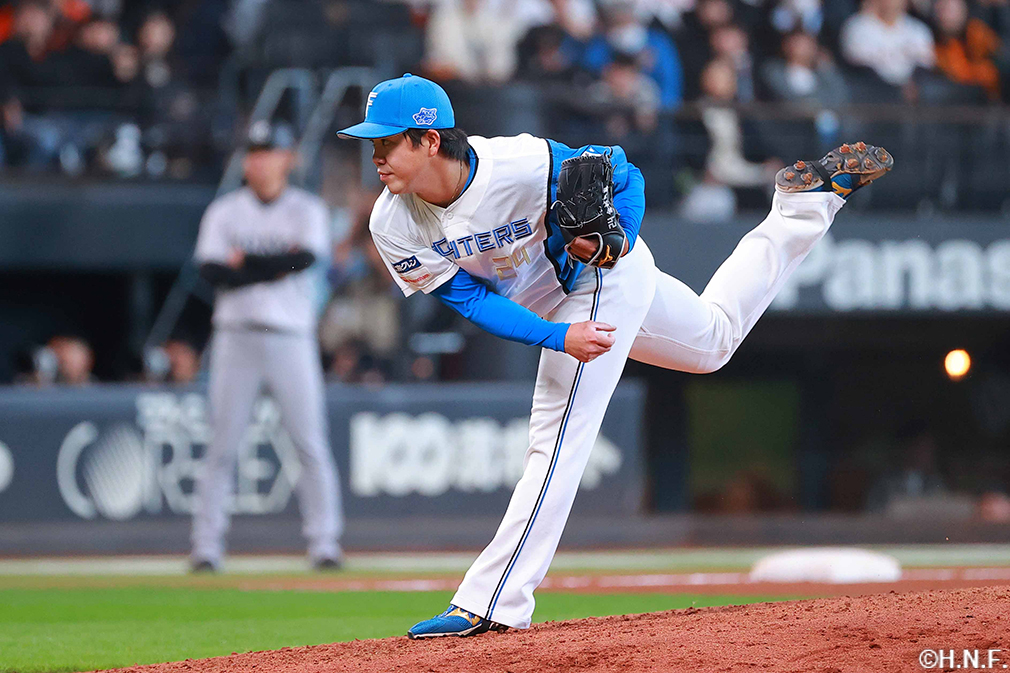 8回、三番手の金村投手