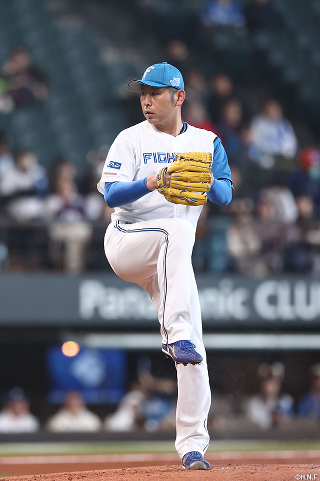 先発の加藤貴投手02