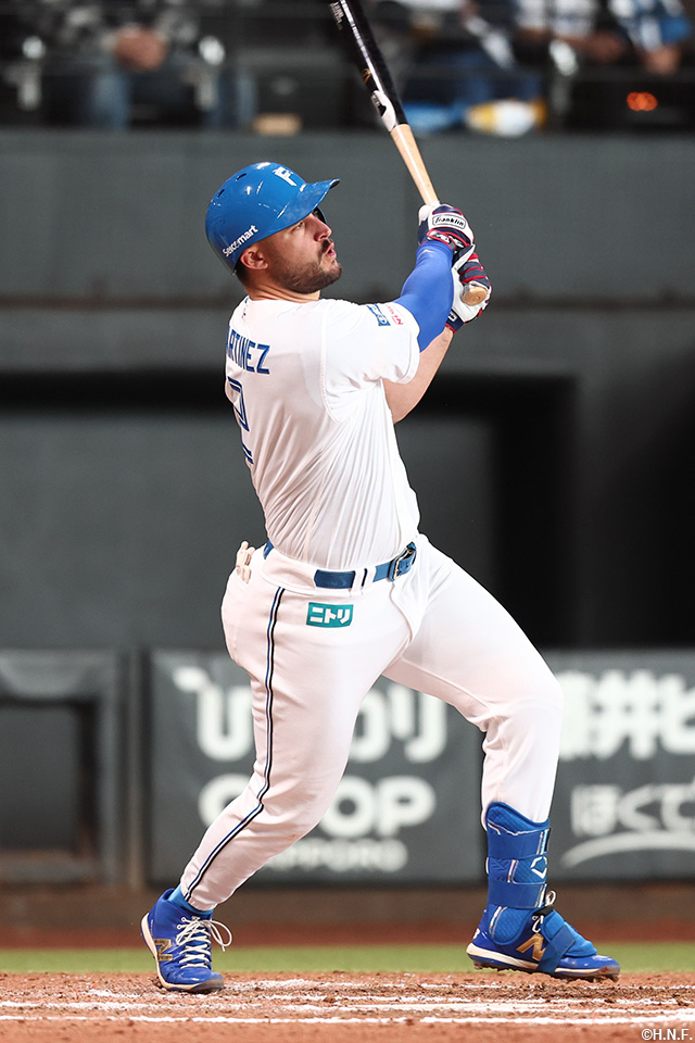 6回裏、第三打席のマルティネス選手