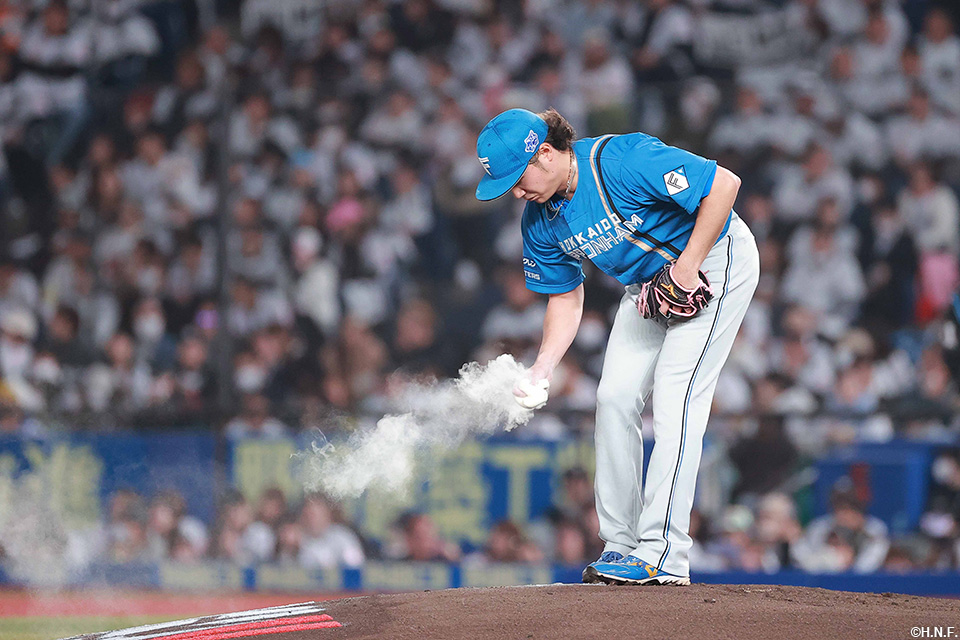 先発の伊藤投手03