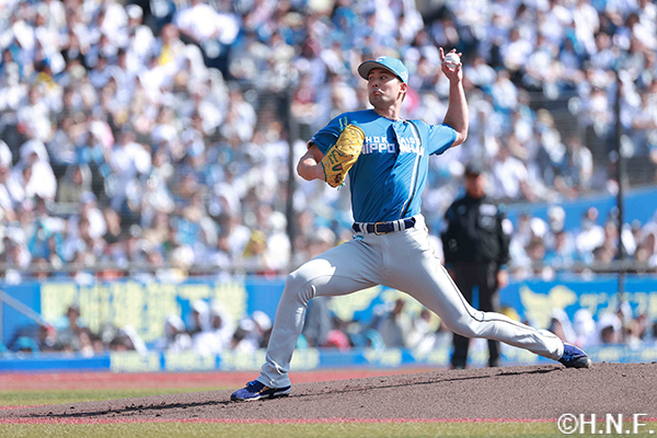 先発の上原投手01