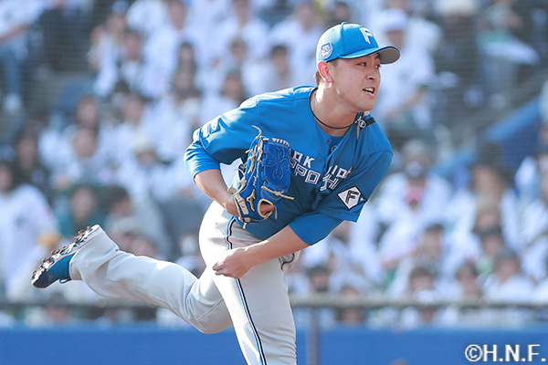 6回、三番手の河野投手