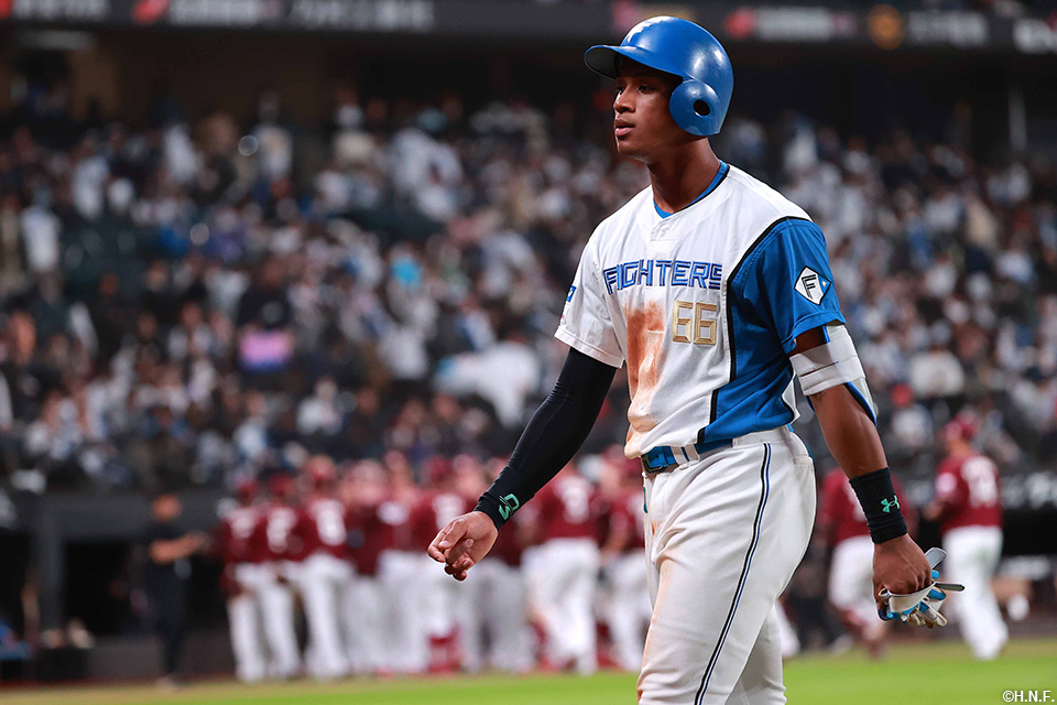 最後の打者となった万波選手