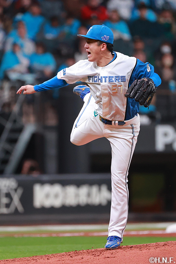 先発の北山投手03