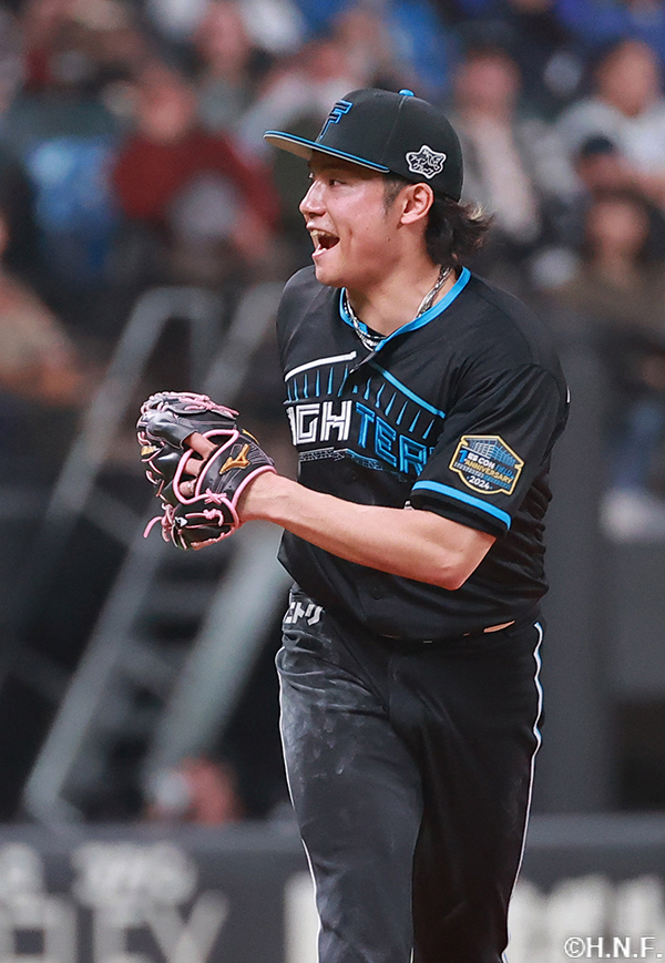 先発の伊藤投手04