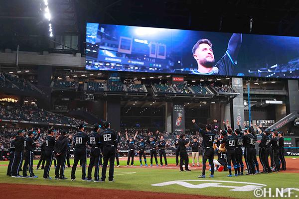 勝利の一丁締め"