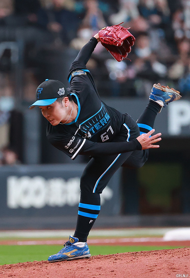 9回、五番手の山本拓投手