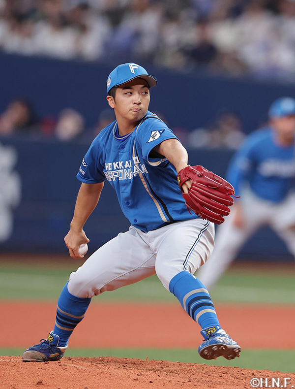 5回、三番手の山本拓投手