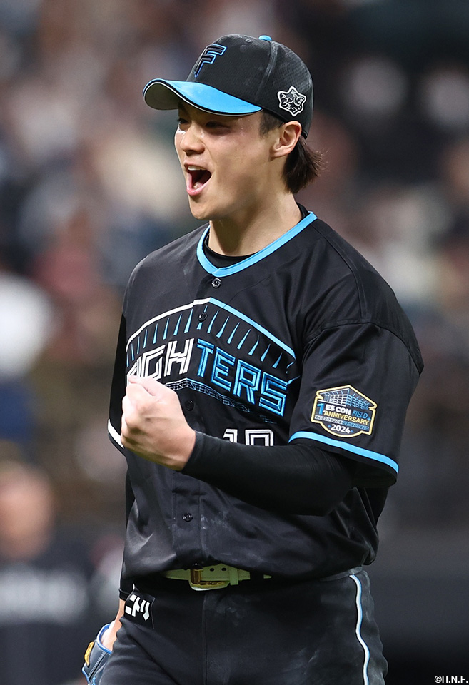 7回表を抑えた山﨑福投手01