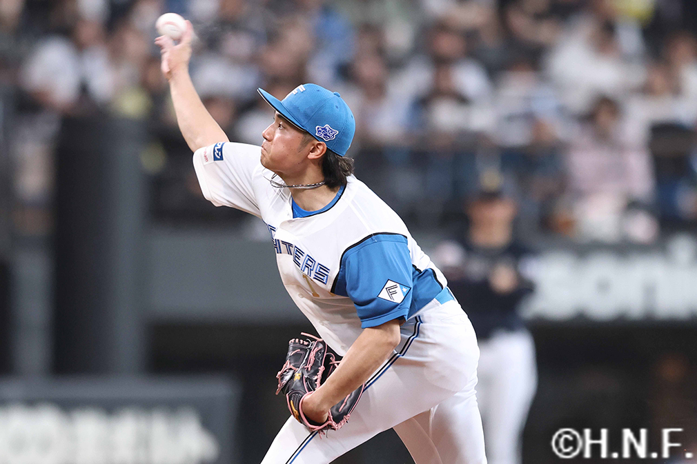 先発の伊藤選手03