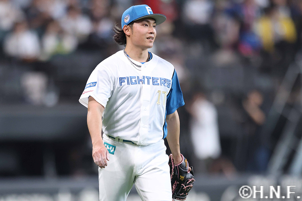 4回表を抑えた伊藤投手