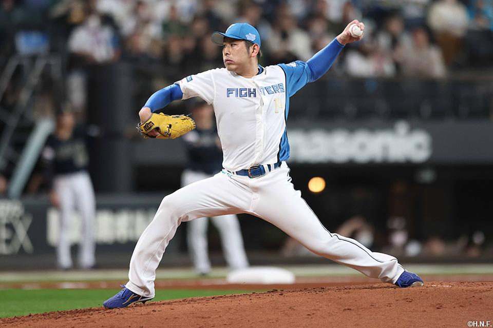 先発の加藤貴投手03