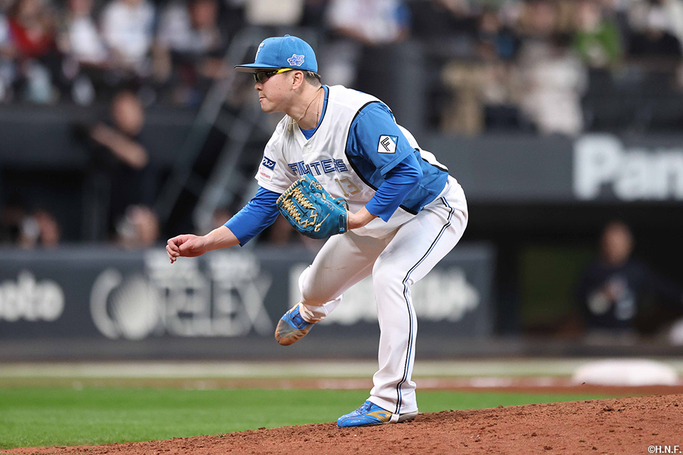 9回、六番手の生田目投手