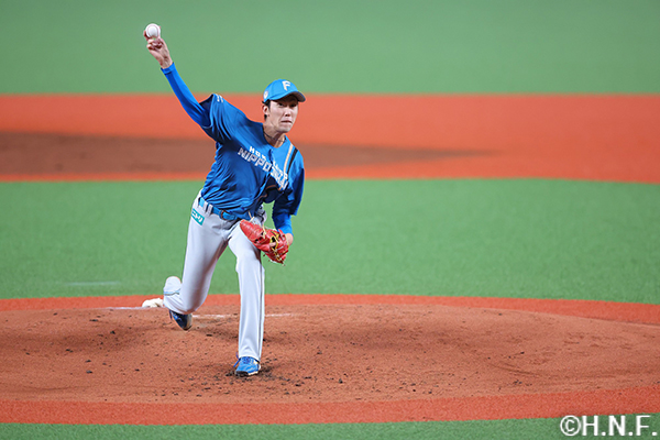 先発の福島投手03