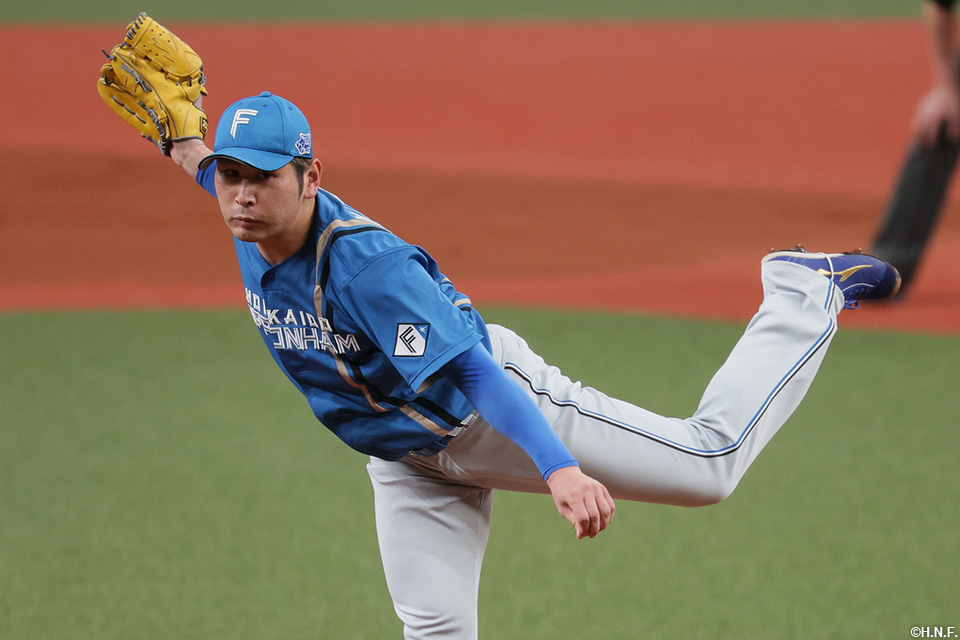 先発の加藤貴投手02